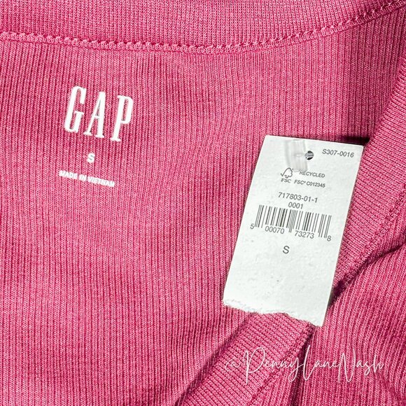 NWT Gap Ribbed Long Sleeve Henley T-Shirt Red Delicious - Picture 6 of 8